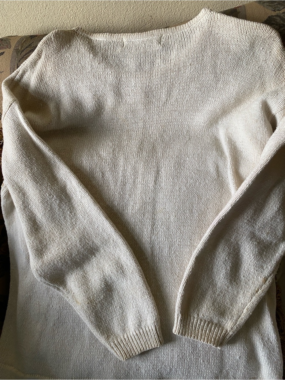 Embroidered Sequin Cream Women's Sweater Size Medium 10-12 - Picture 3 of 5